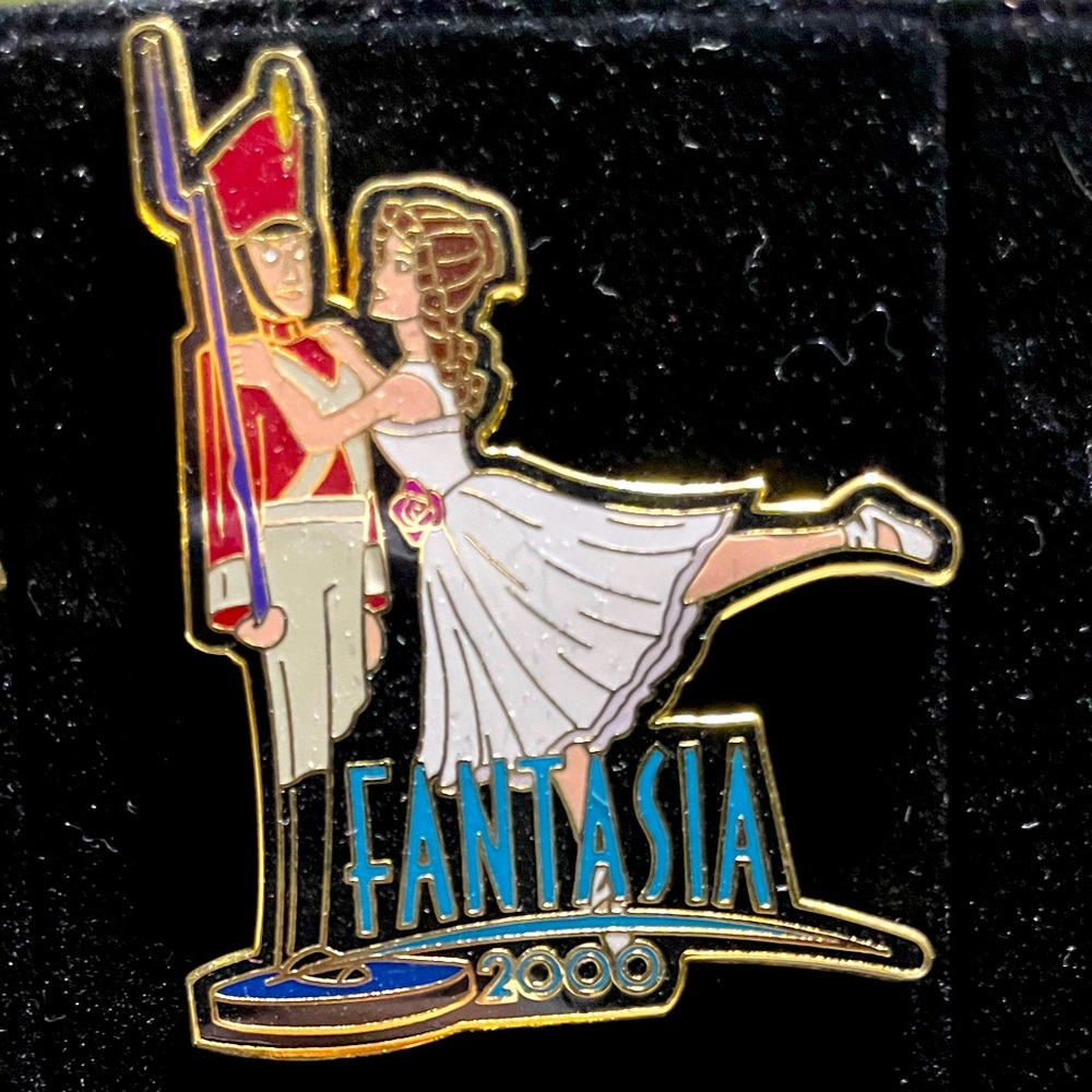 “Soldier & Ballerina” Disney Trading Pin